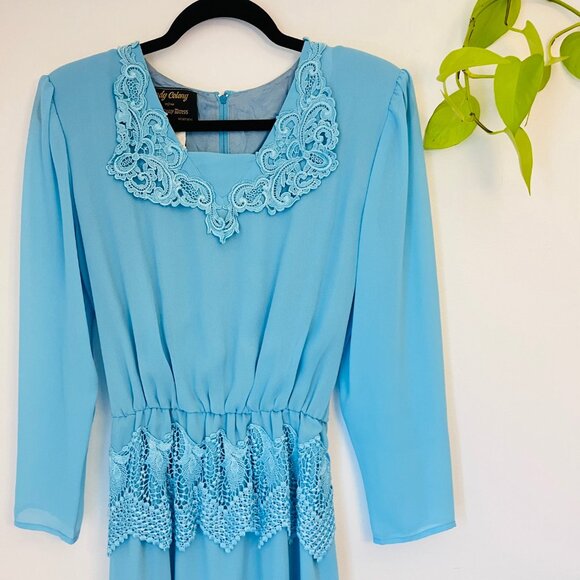 Vintage 70s Lady Colony Parkway Dress | Sky Blue Lace Trim | Made in Canada - Picture 4 of 10